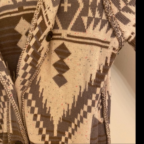 Aztec cardigan - Picture 4 of 4